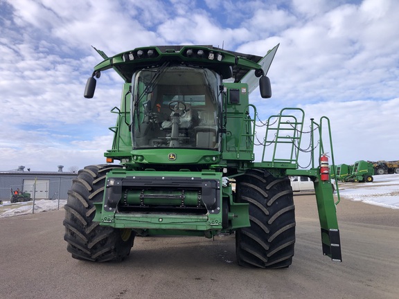 2024 John Deere S770 Combine