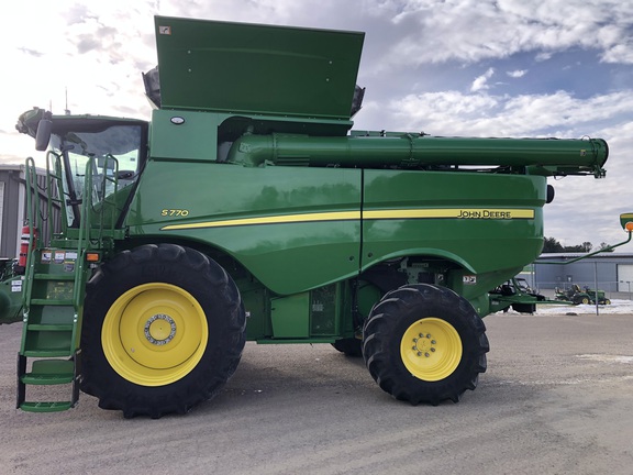 2024 John Deere S770 Combine