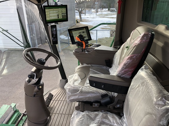 2024 John Deere S770 Combine