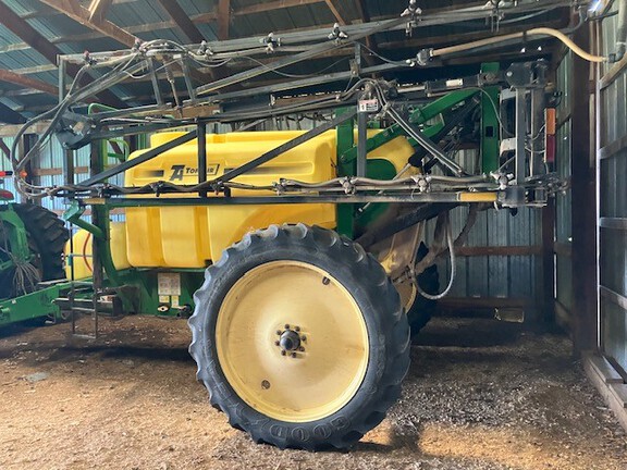 2012 Top Air TA112 Sprayer