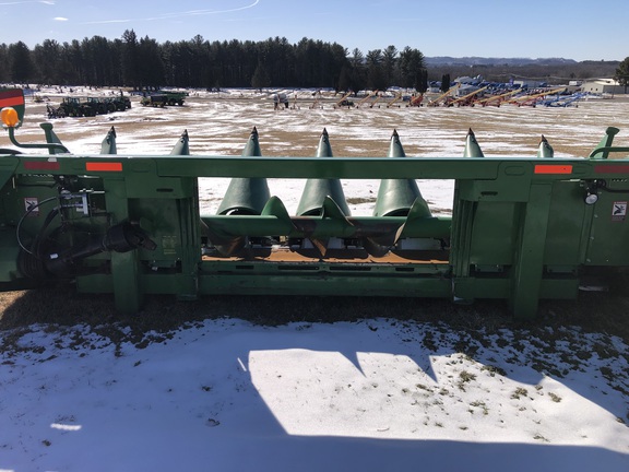 2013 John Deere 606C Header Corn Head