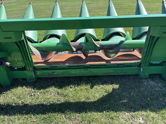 2013 John Deere 606C Header Corn Head