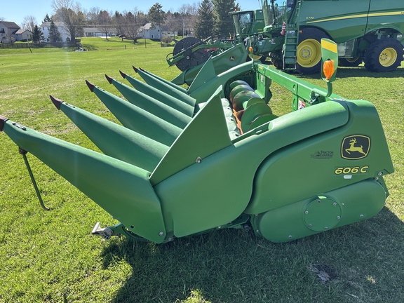 2013 John Deere 606C Header Corn Head