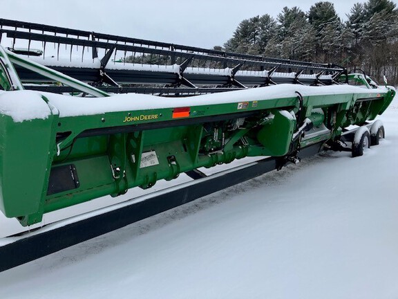 2013 John Deere 635FD Header Combine
