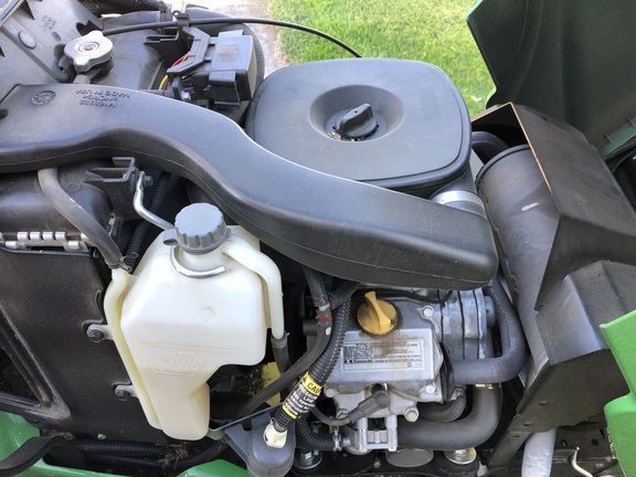 2019 John Deere X739 Garden Tractor