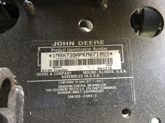 2019 John Deere X739 Garden Tractor