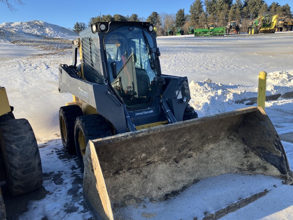 2023 John Deere 324G Skid Steer Loader