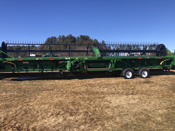 2024 John Deere RD40F Header Combine