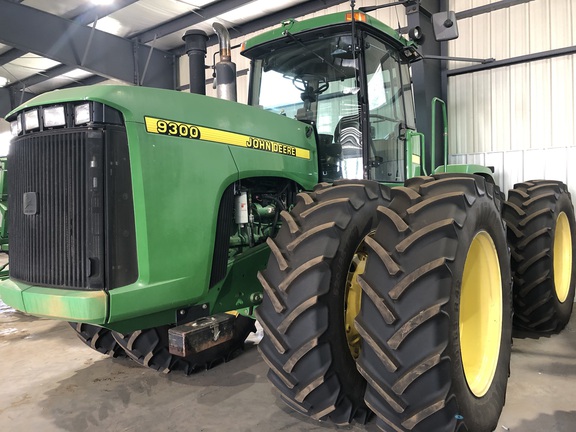 1998 John Deere 9300 Tractor 4WD