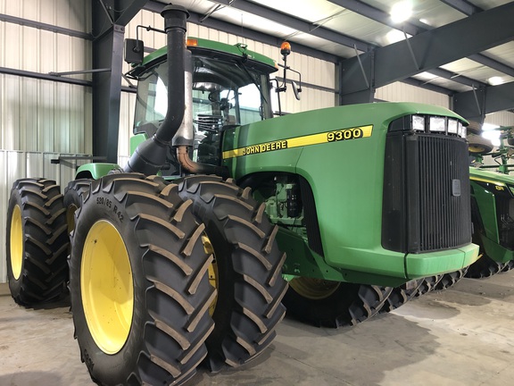 1998 John Deere 9300 Tractor 4WD