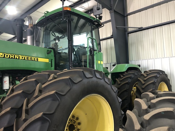 1998 John Deere 9300 Tractor 4WD