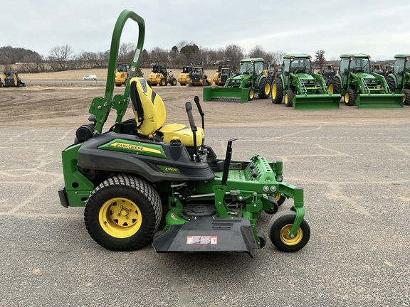 2022 John Deere Z950R Mower/Zero Turn