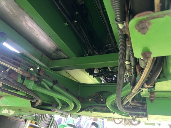2022 John Deere 600R Sprayer/High Clearance