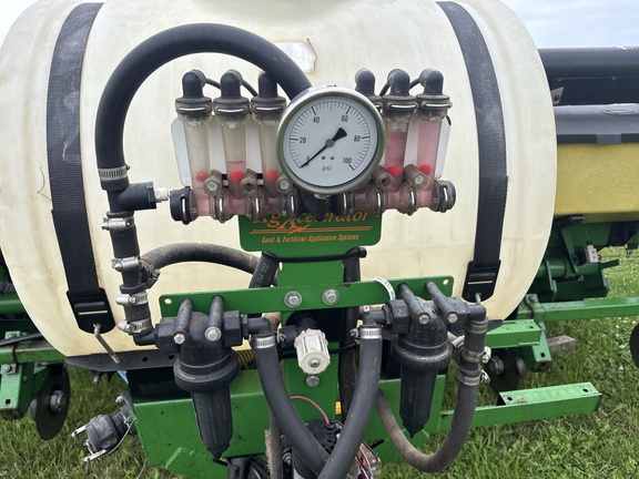 1997 John Deere 1750 Planter