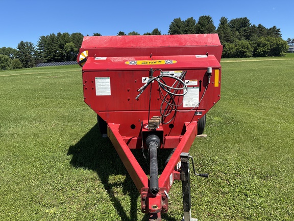 2023 Meyers SXR500 Manure Spreader