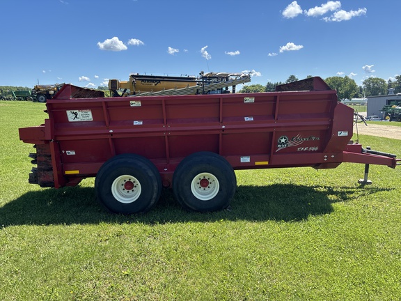 2023 Meyers SXR500 Manure Spreader
