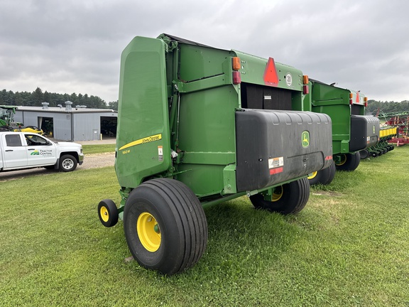 2023 John Deere 560M Baler/Round