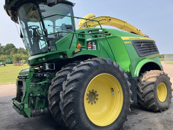 2022 John Deere 9800 Forage Harvester