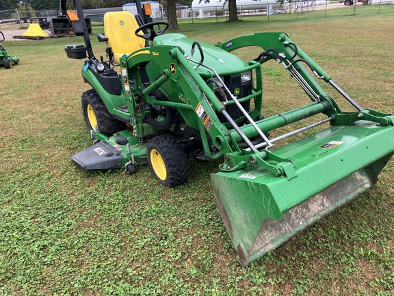 2020 John Deere 1025R Tractor Compact
