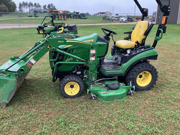 2020 John Deere 1025R Tractor Compact