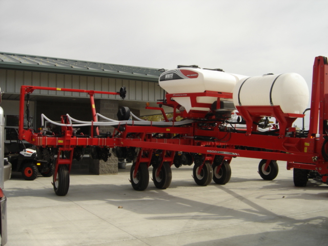 2014 AGCO 9812 Planter/Row