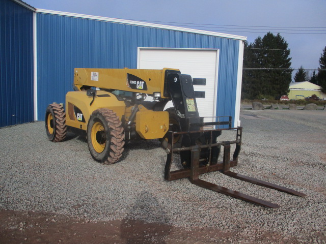 2012 Caterpillar TL943C TeleHandler