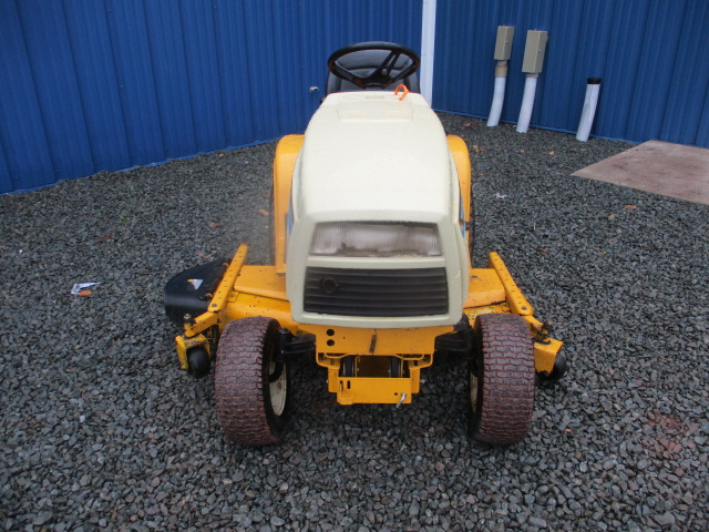 1994 Cub Cadet 1864 Lawn Tractor