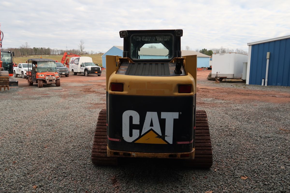 2005 Caterpillar 247B Skid Steer Loader