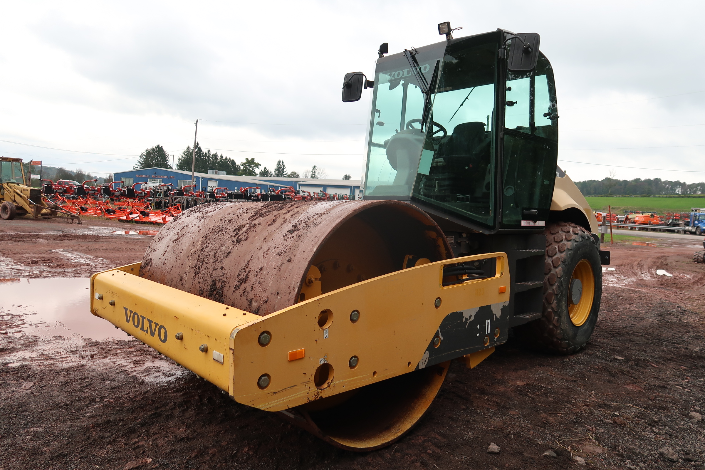 2014 Volvo SD115 Compactor