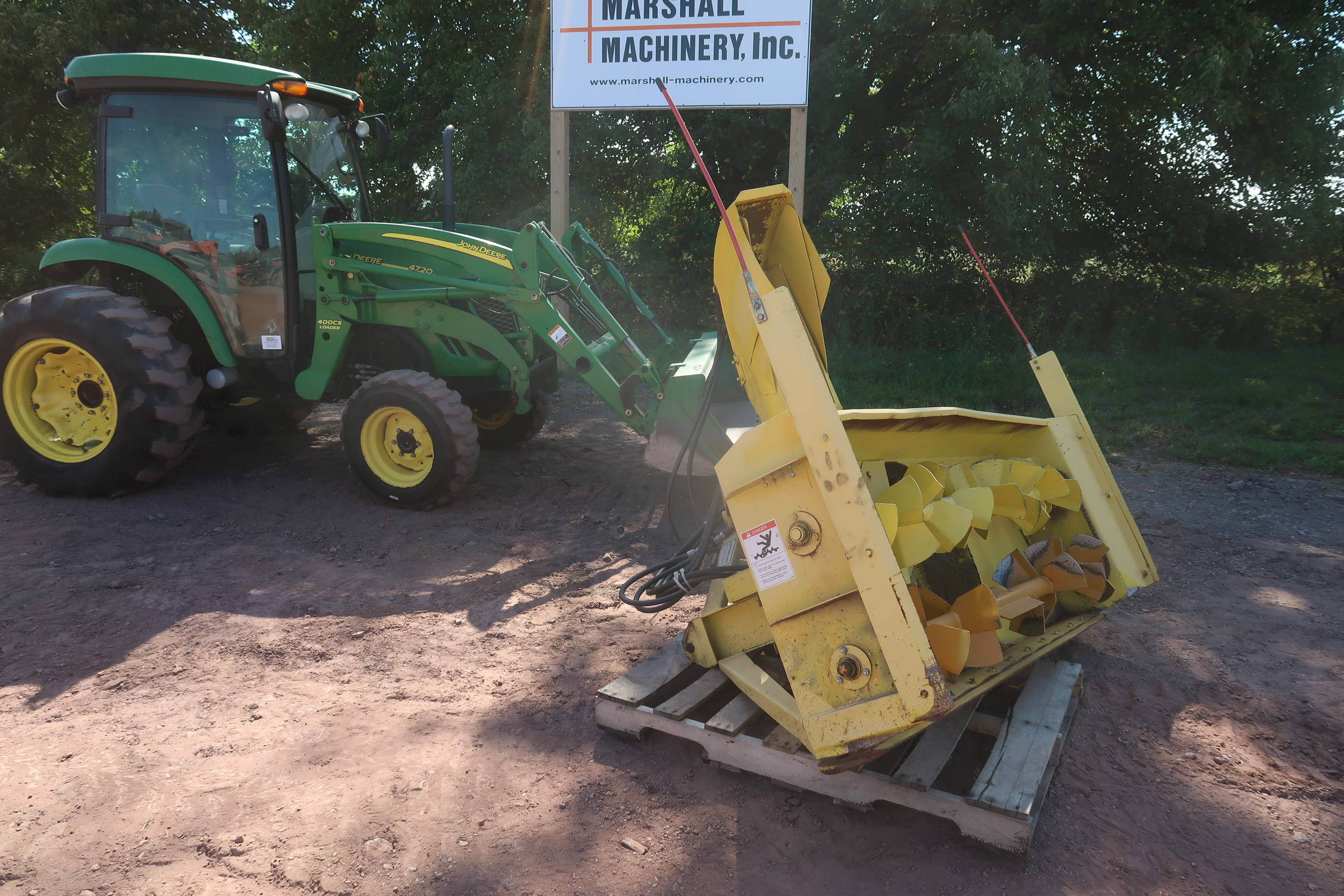 2011 John Deere 4720 Tractor