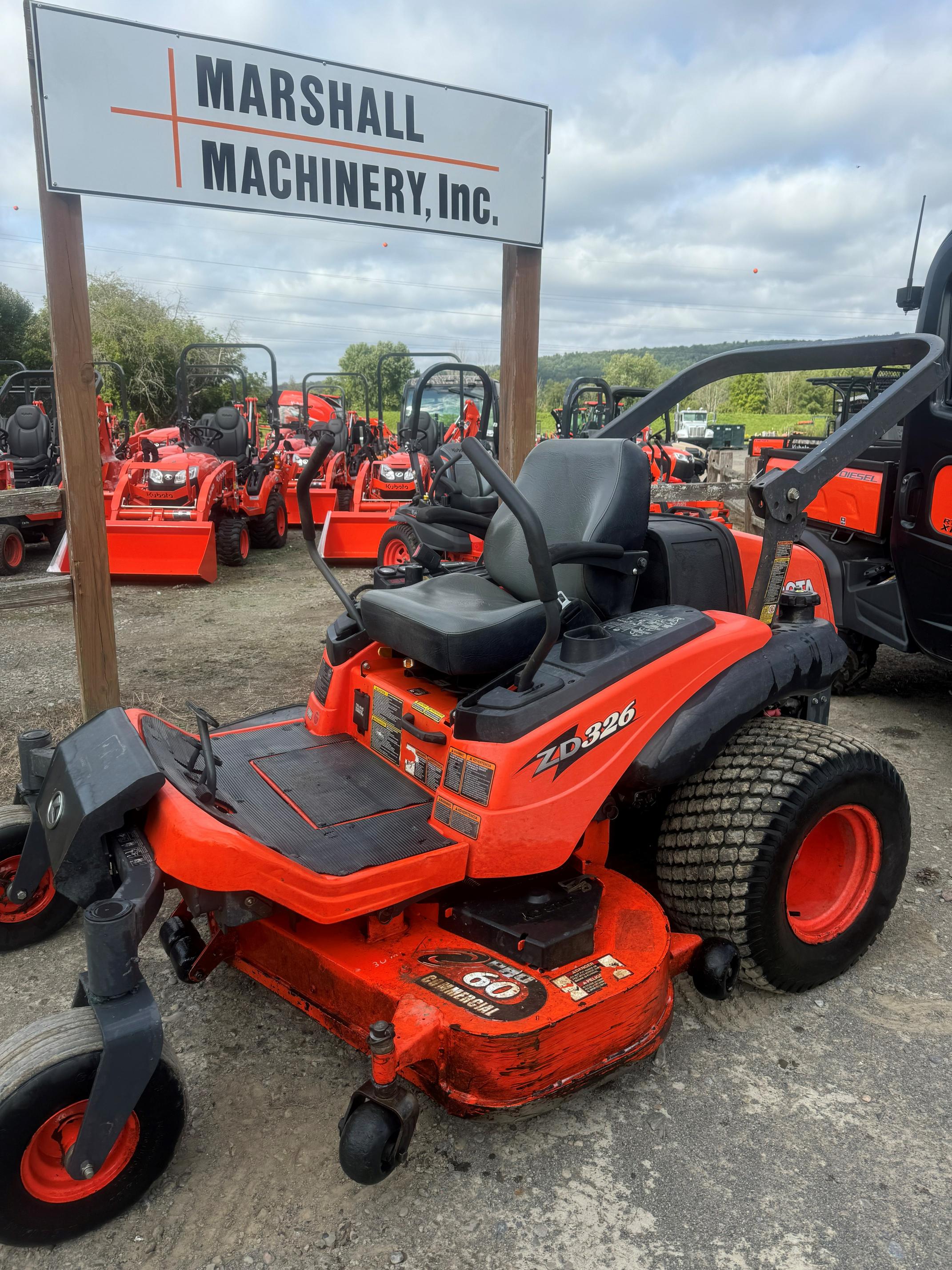 2015 Kubota ZD326P-60 Mower/Zero Turn