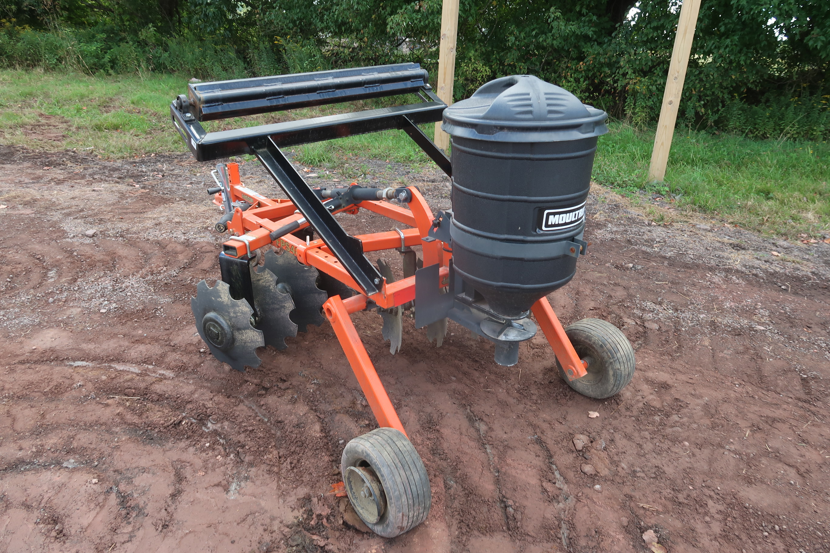 Land Pride FPS48 Spreader