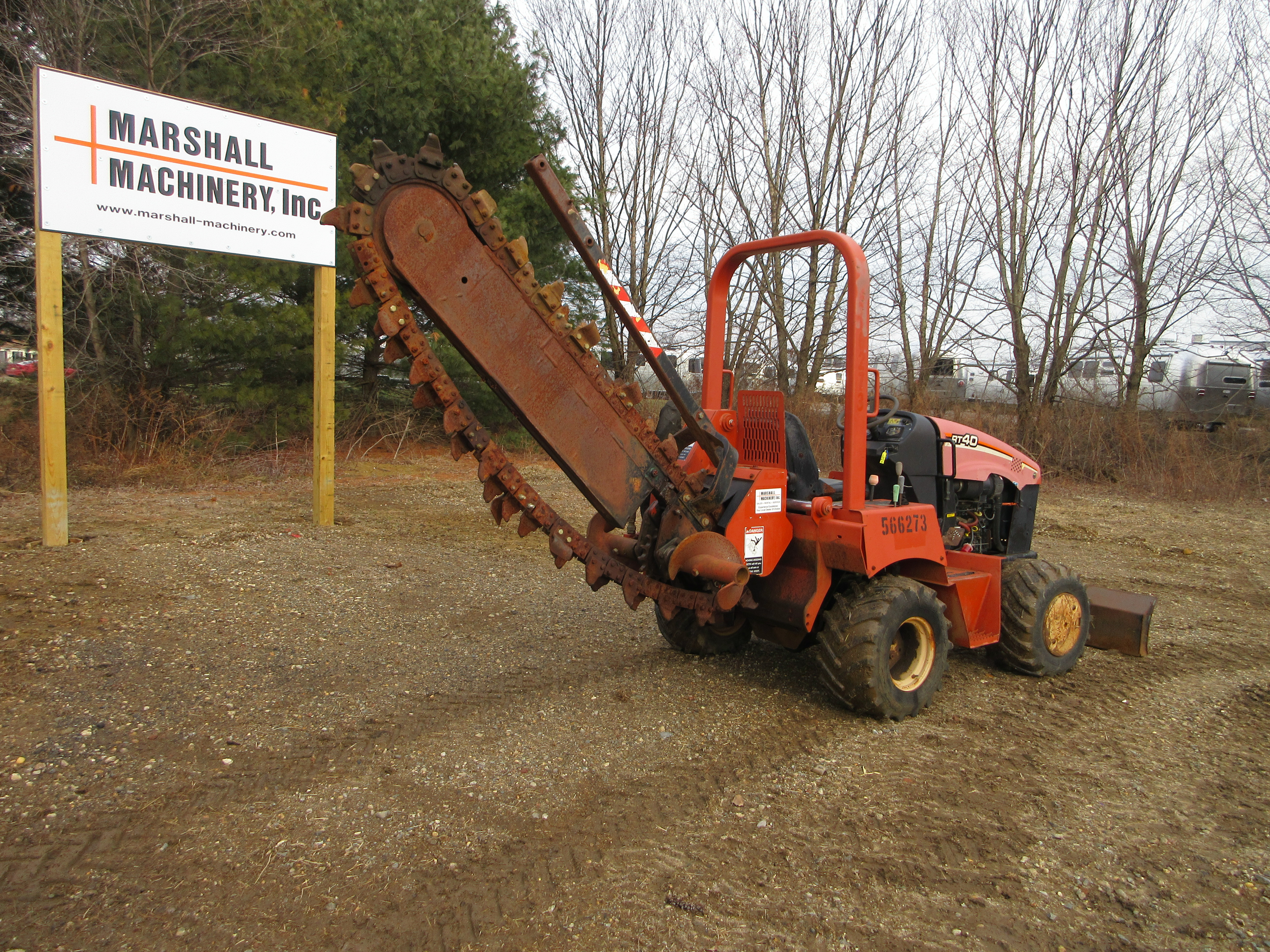 2005 Ditch Witch RT40 Trencher