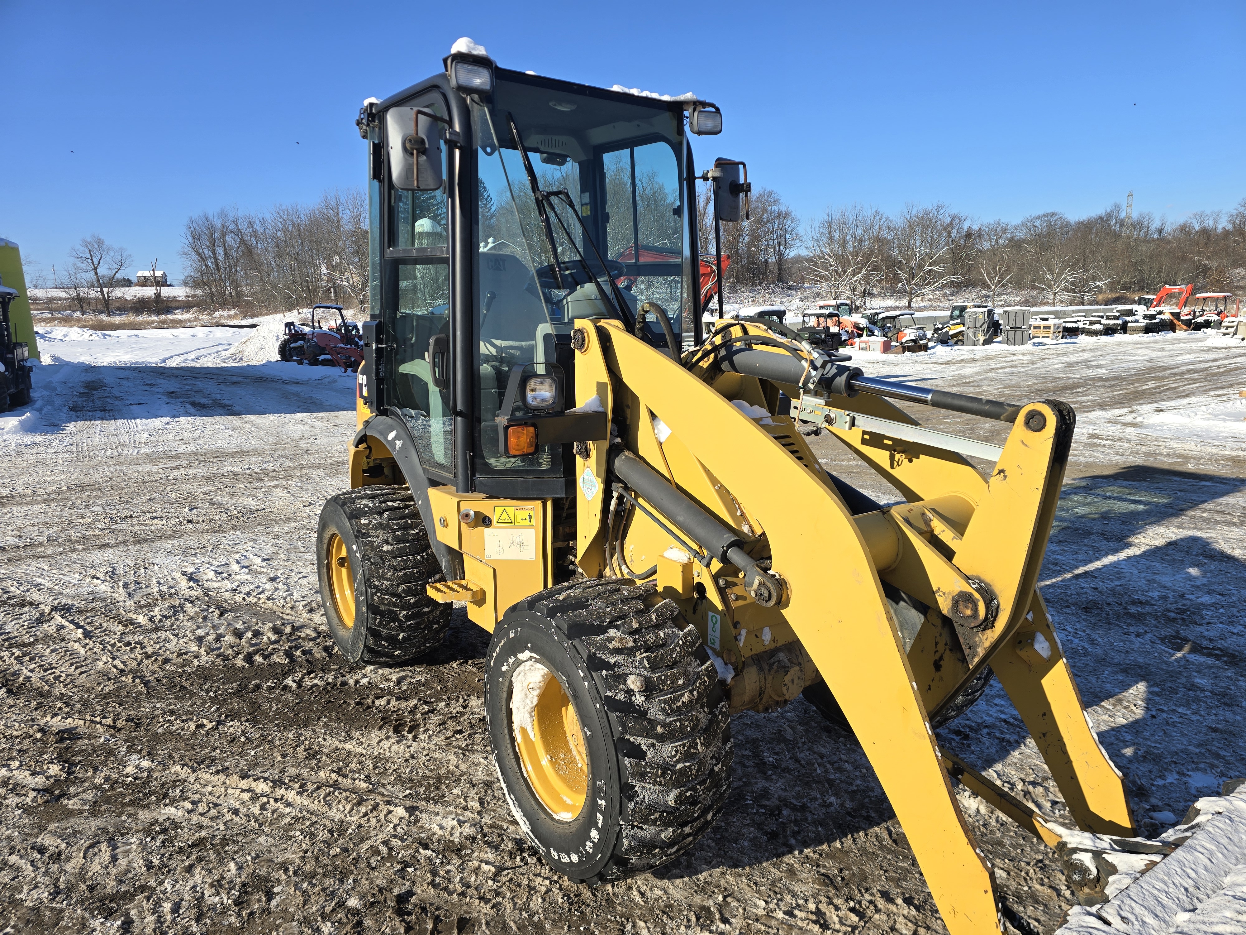 2015 Caterpillar 903C Wheel Loader
