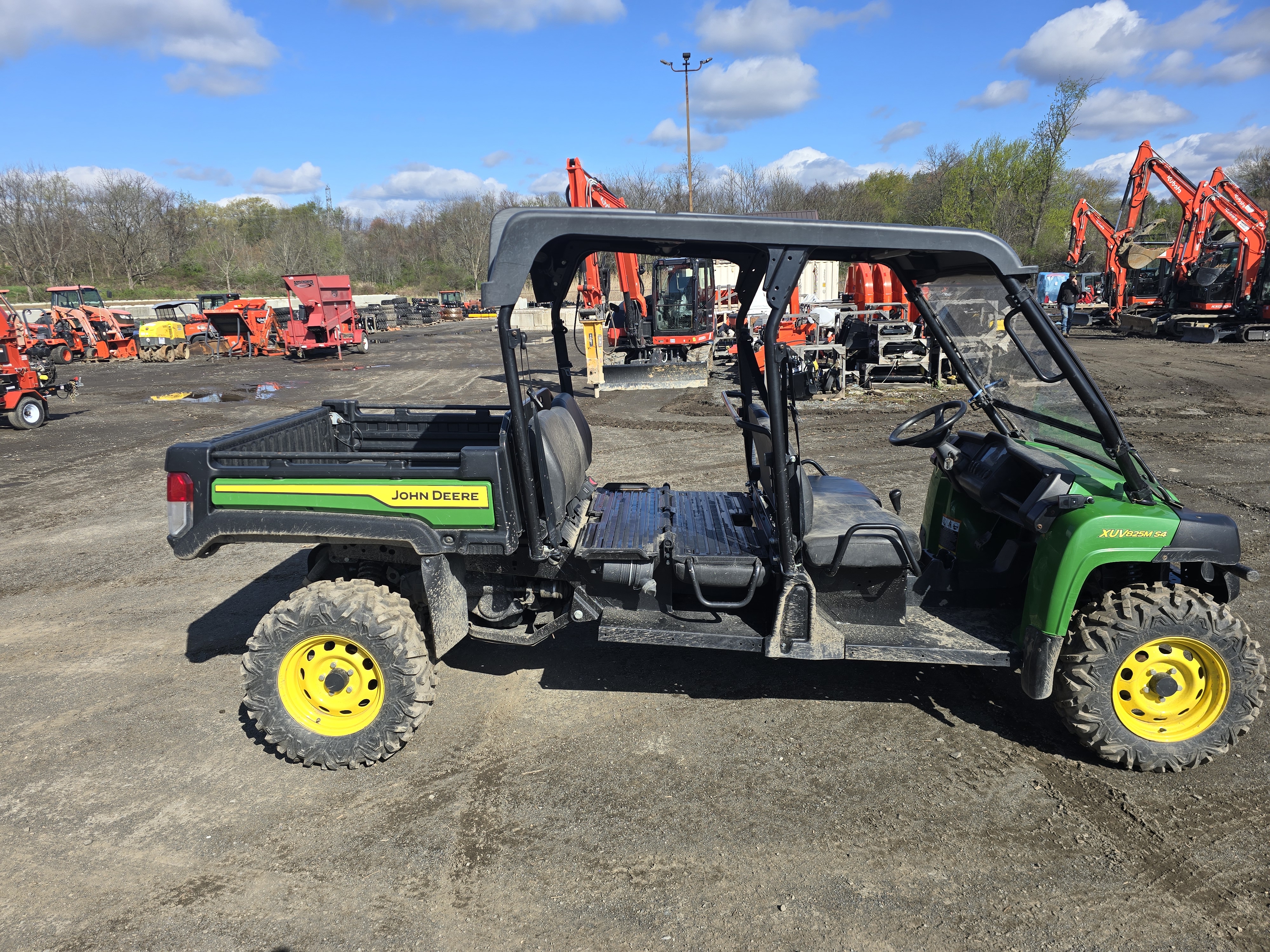 2023 John Deere XUV825M S4 RTV
