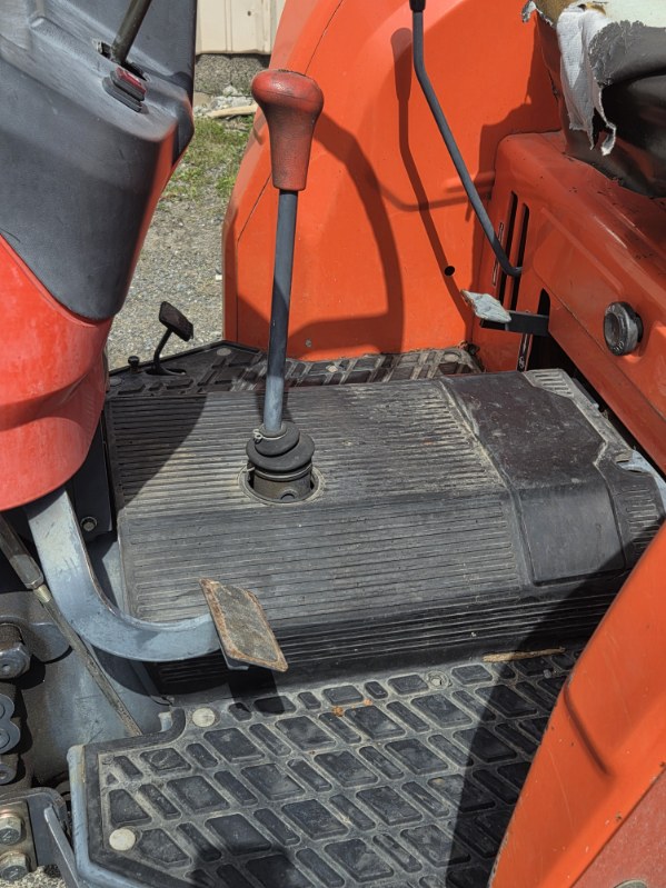 2001 Kubota M4900SD Tractor