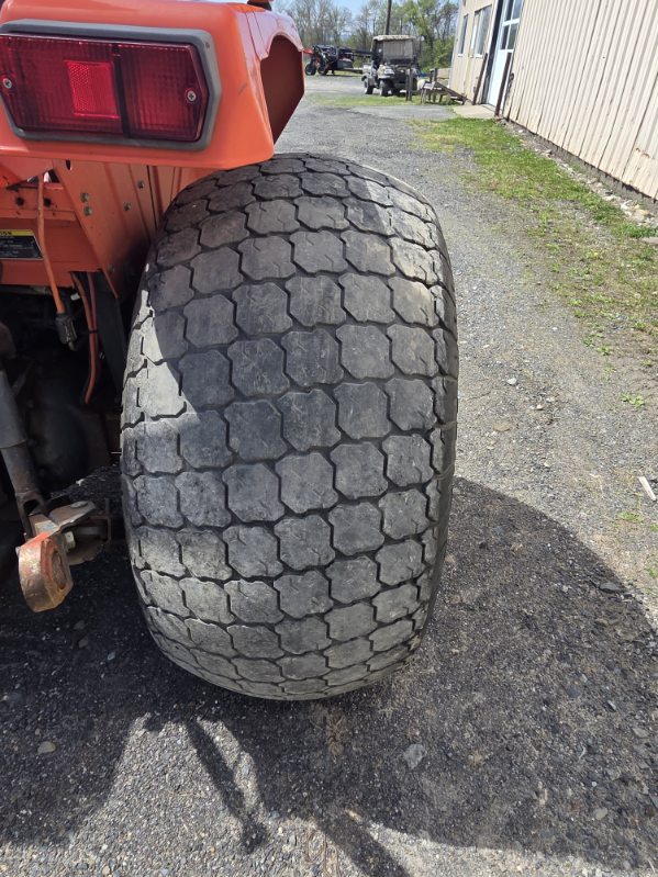 2001 Kubota M4900SD Tractor