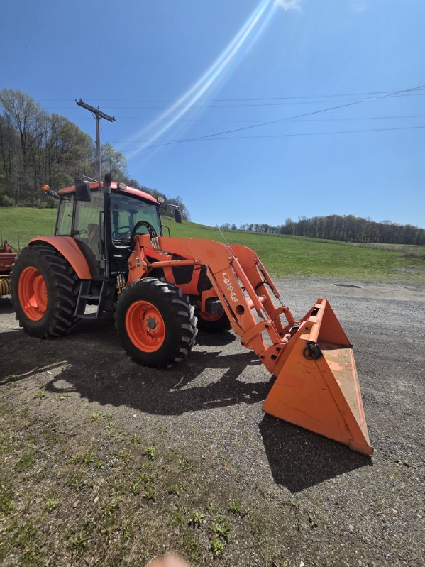 2018 Kubota M6S-111SDSC Tractor