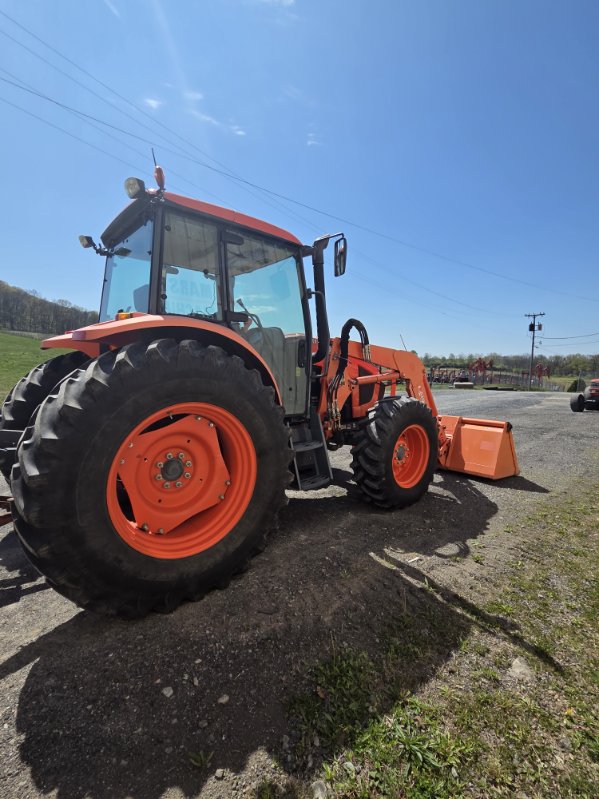 2018 Kubota M6S-111SDSC Tractor