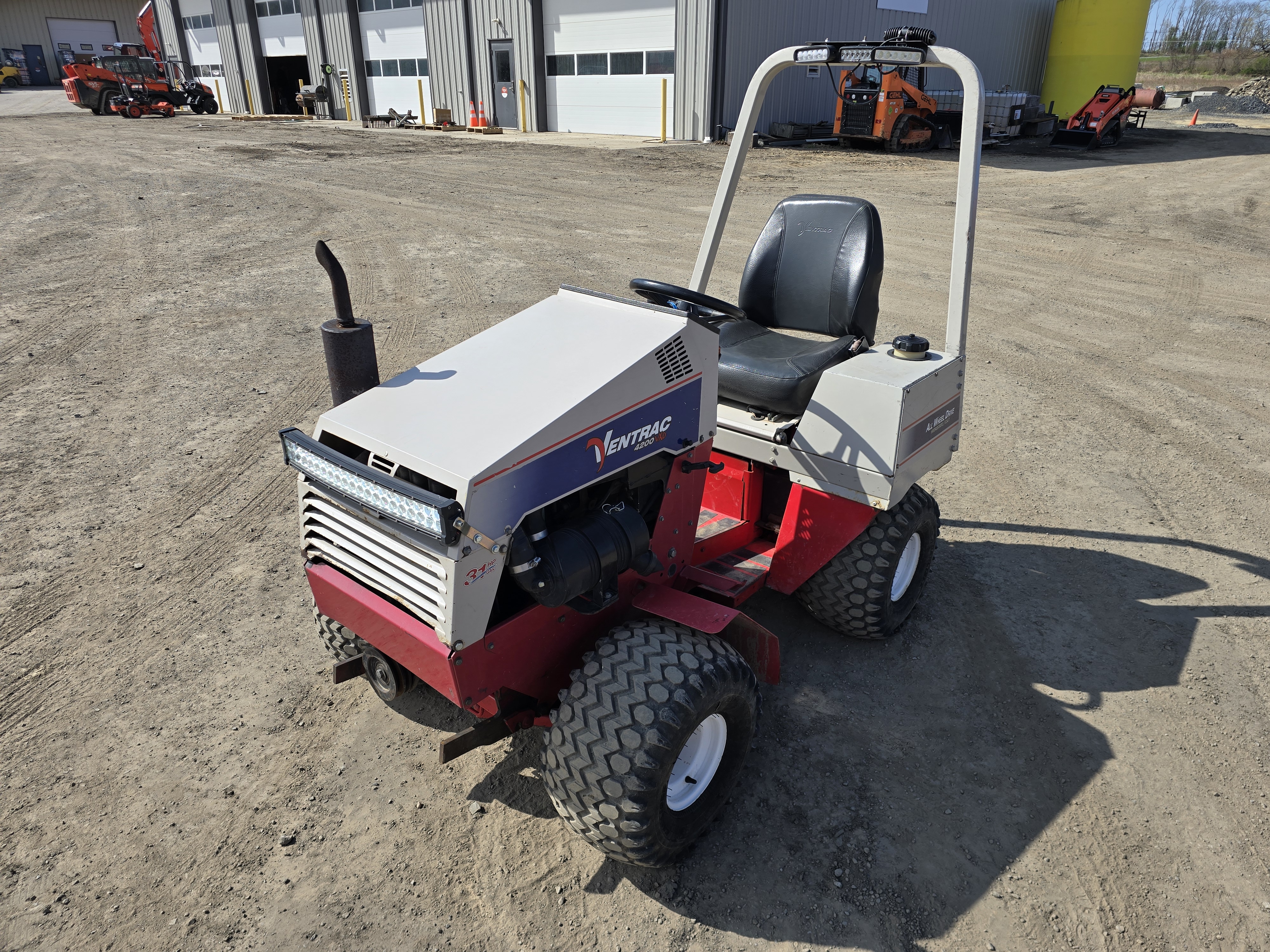 2010 Ventrac 4200 Lawn Tractor