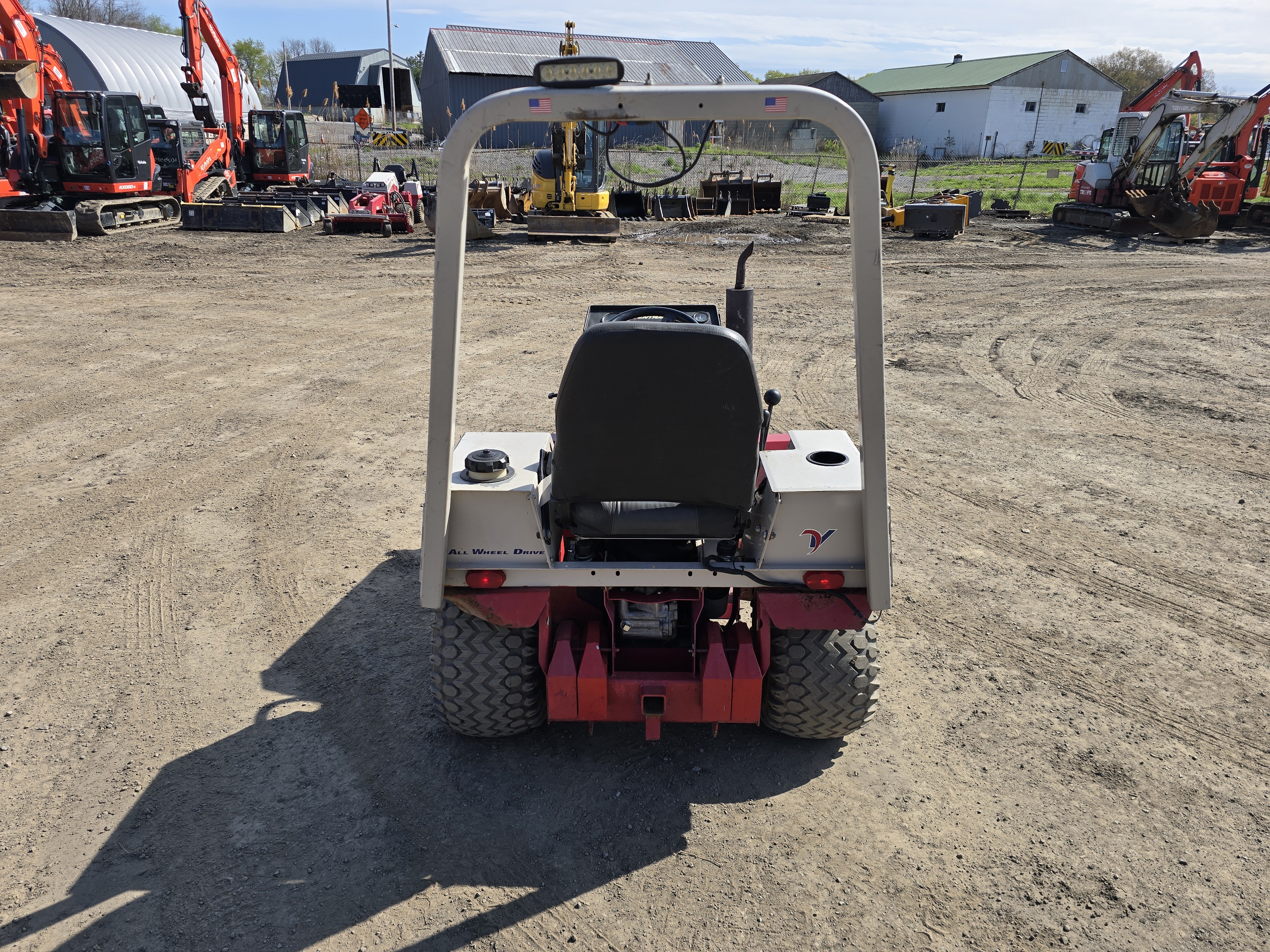 2010 Ventrac 4200 Lawn Tractor