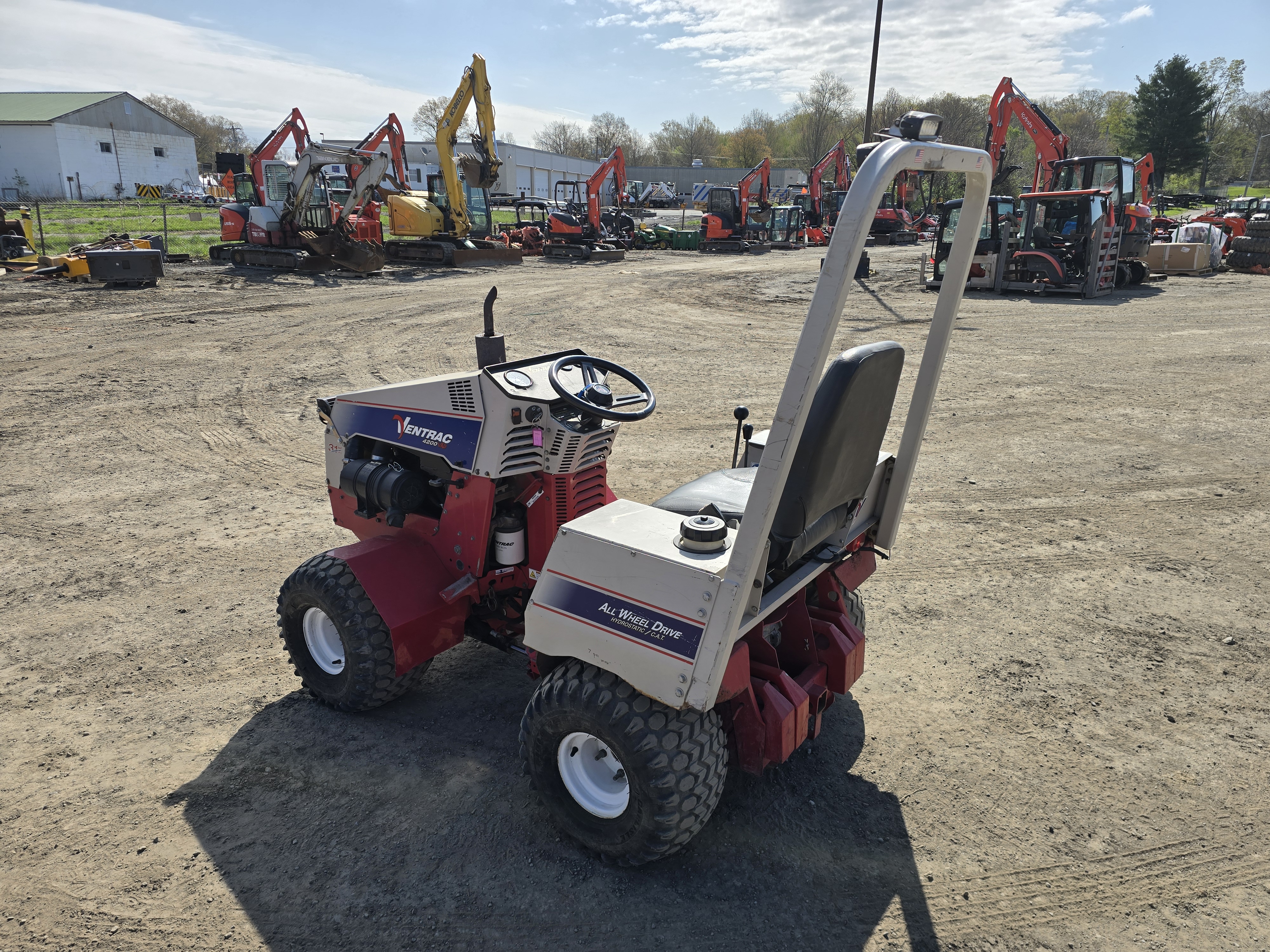 2010 Ventrac 4200 Lawn Tractor
