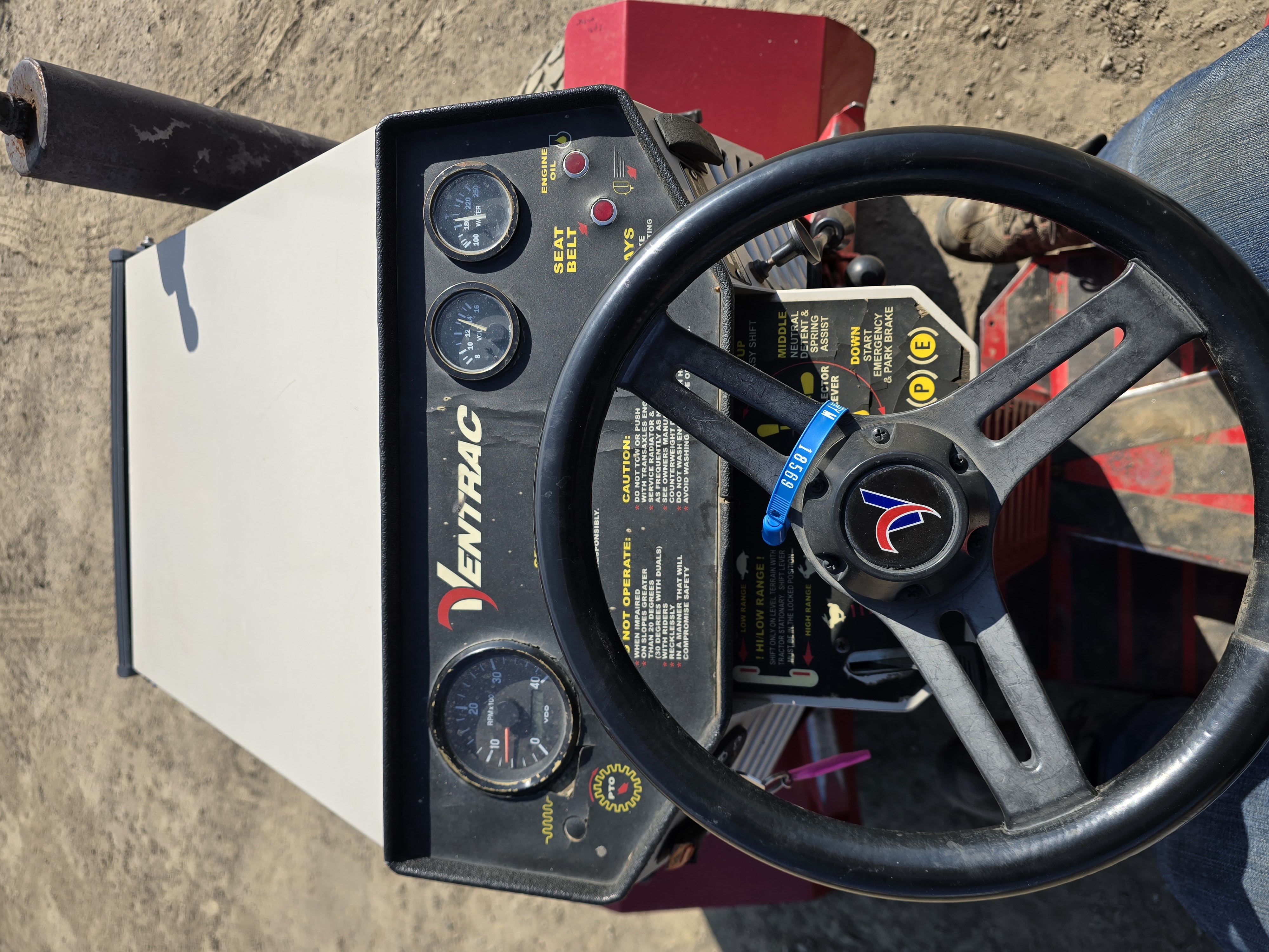 2010 Ventrac 4200 Lawn Tractor
