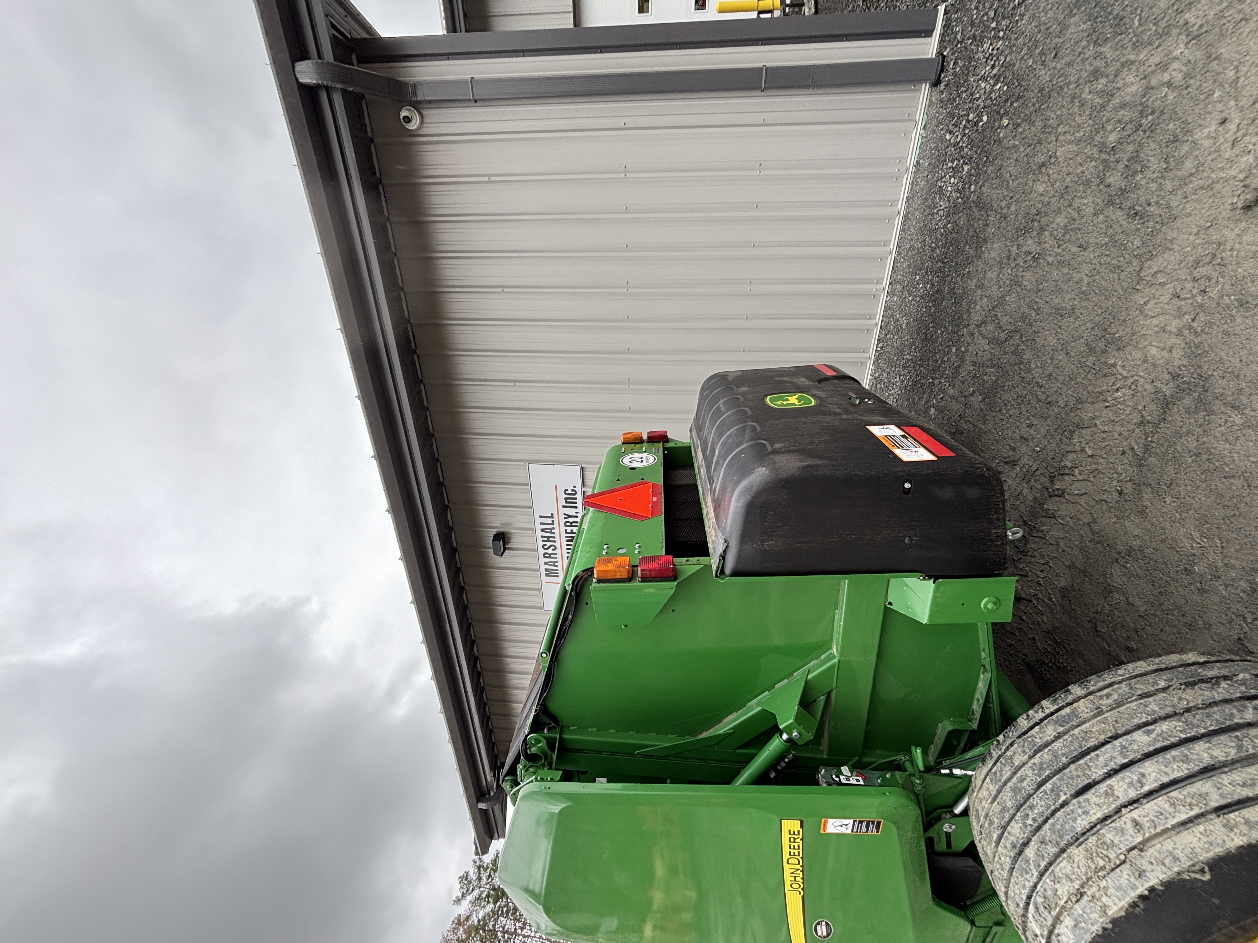 2024 John Deere 450M Baler/Round