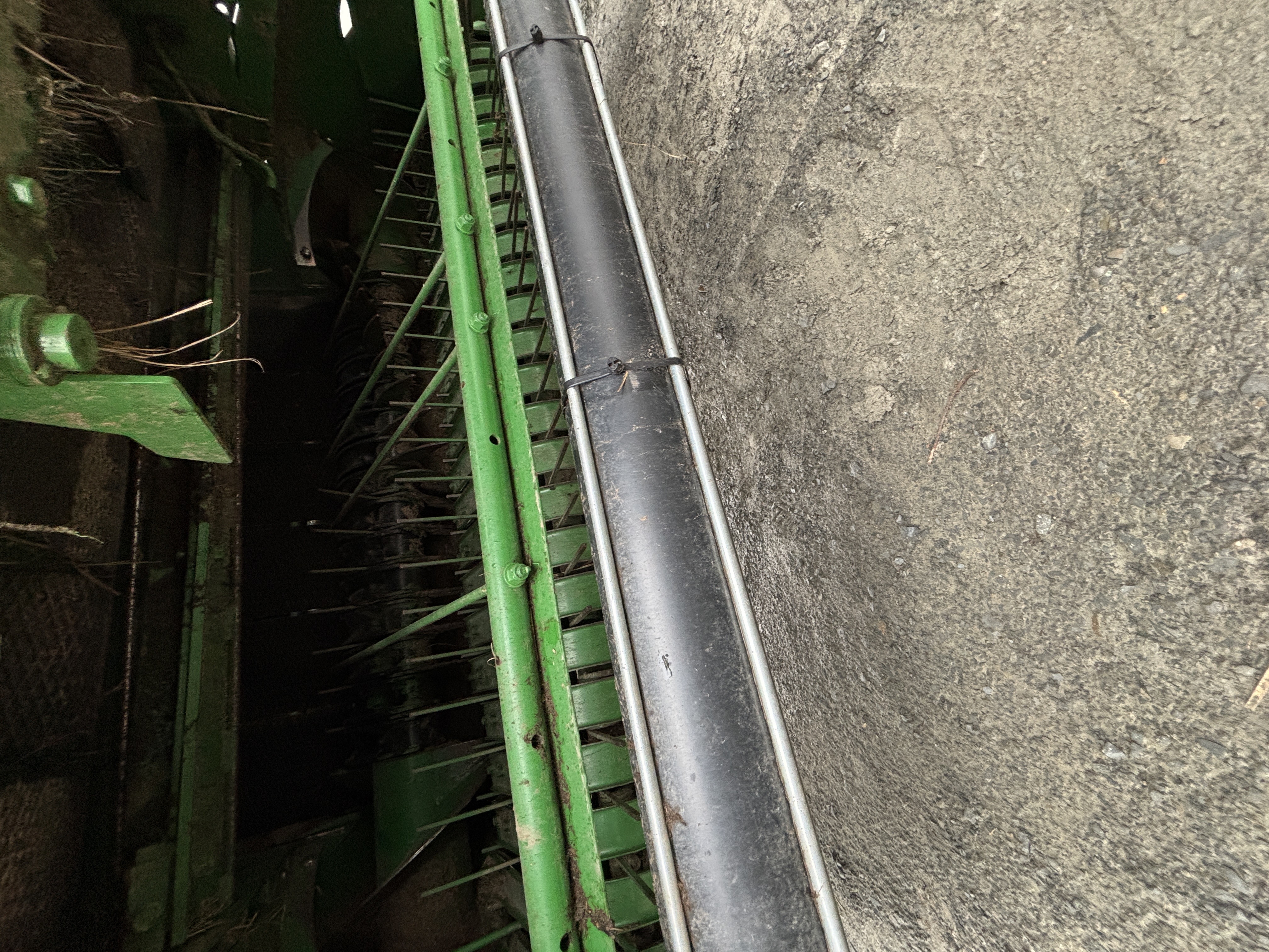 2024 John Deere 450M Baler/Round