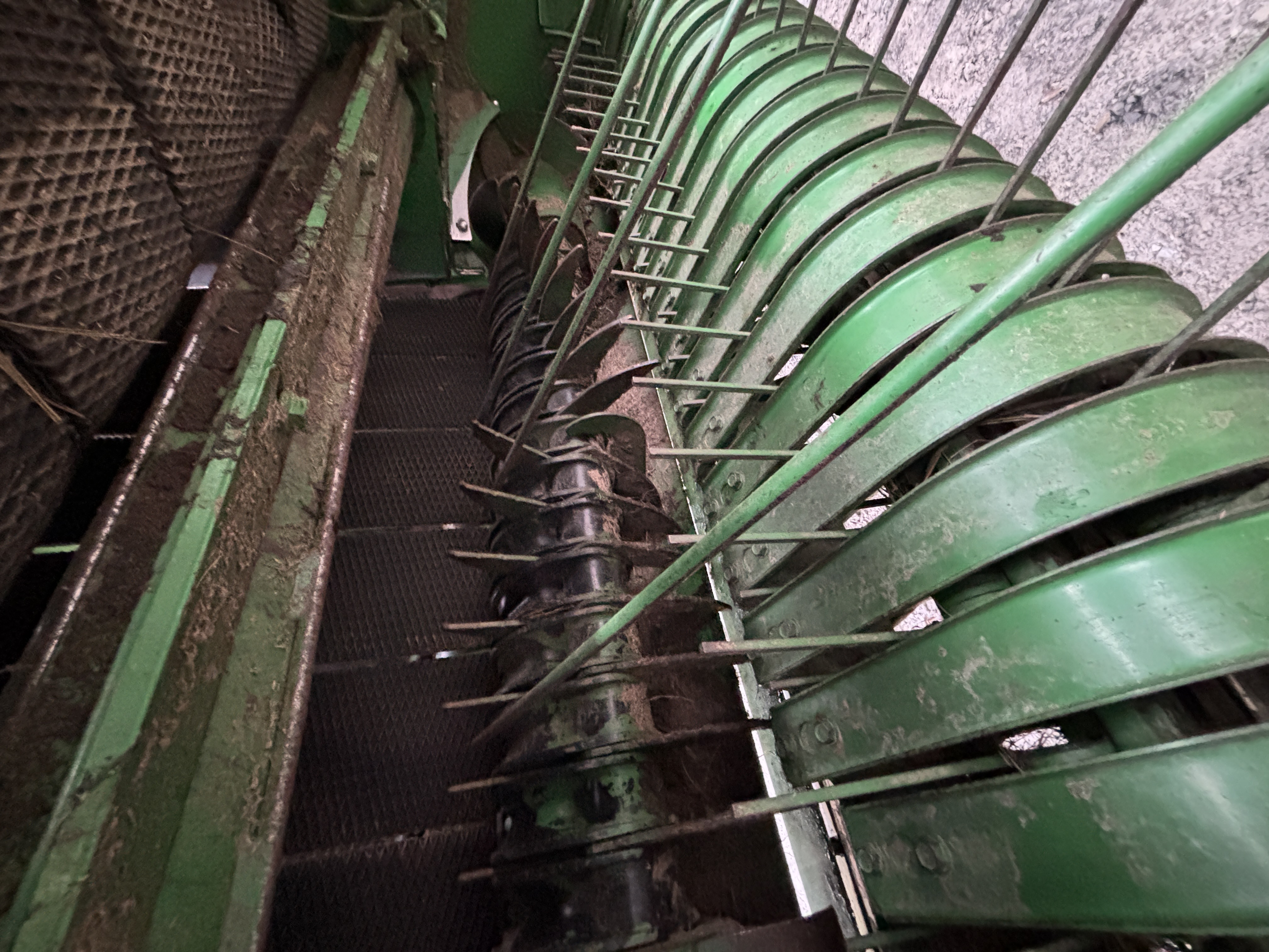 2024 John Deere 450M Baler/Round
