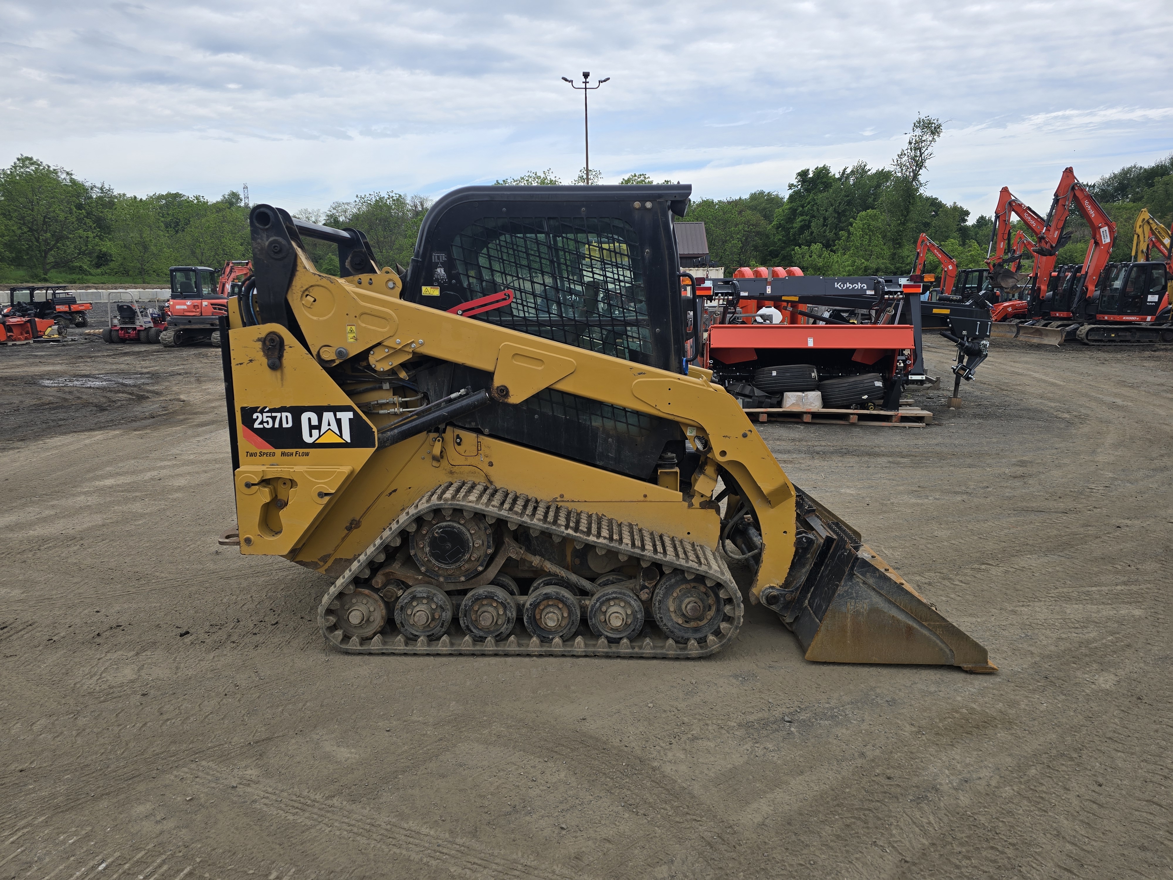 2018 Caterpillar 257D Skid Steer Loader