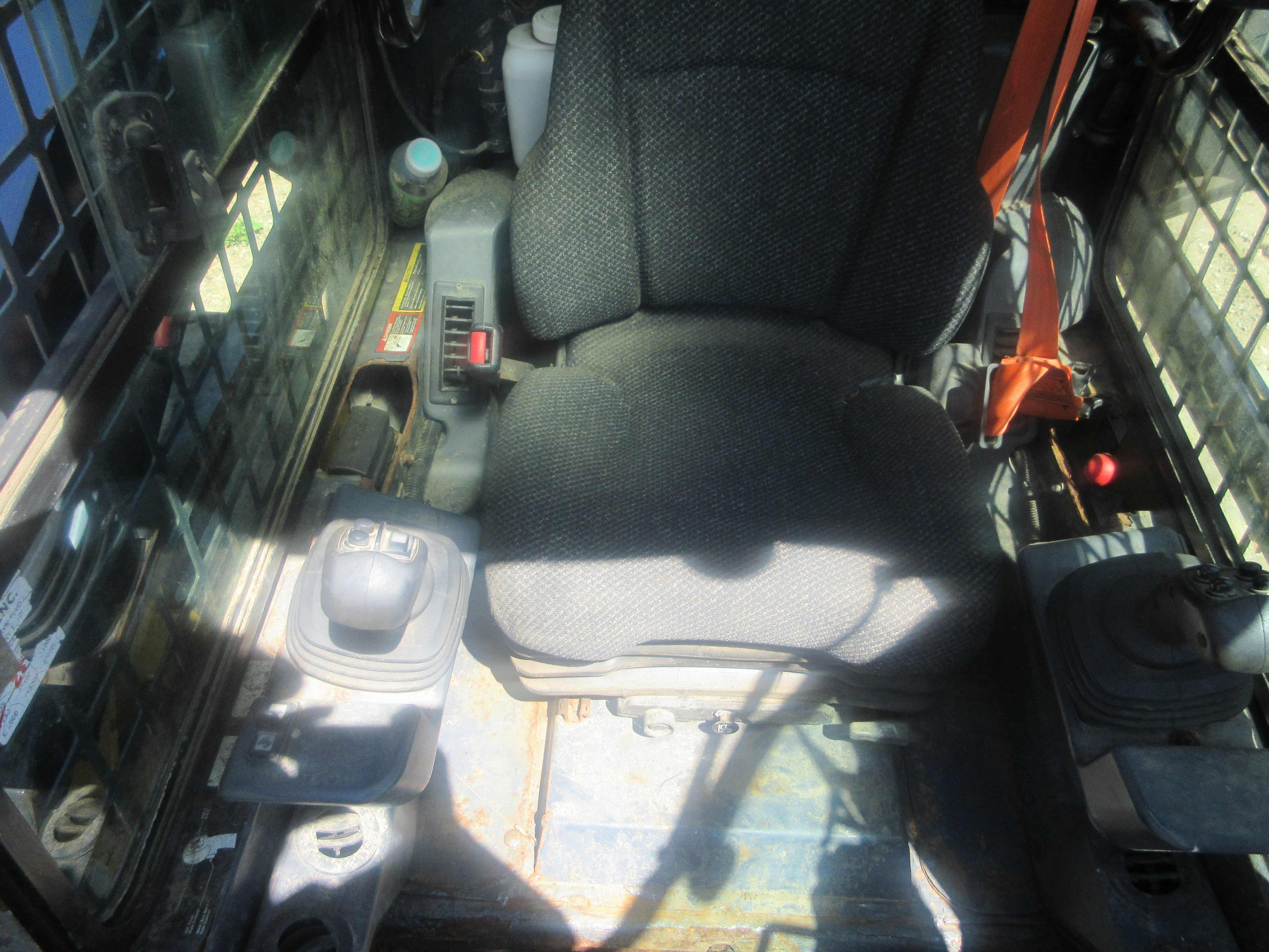 2017 John Deere 317G Skid Steer Loader