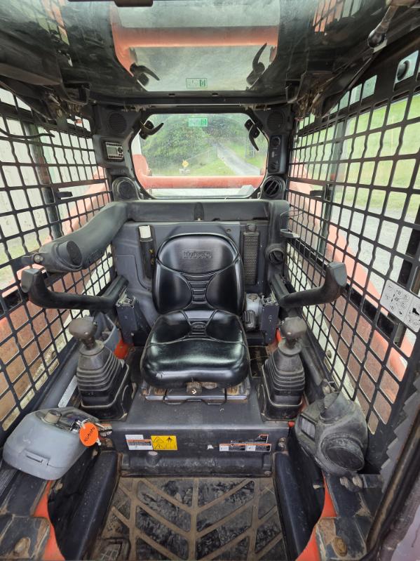 2017 Kubota SSV75PHRC Skid Steer Loader