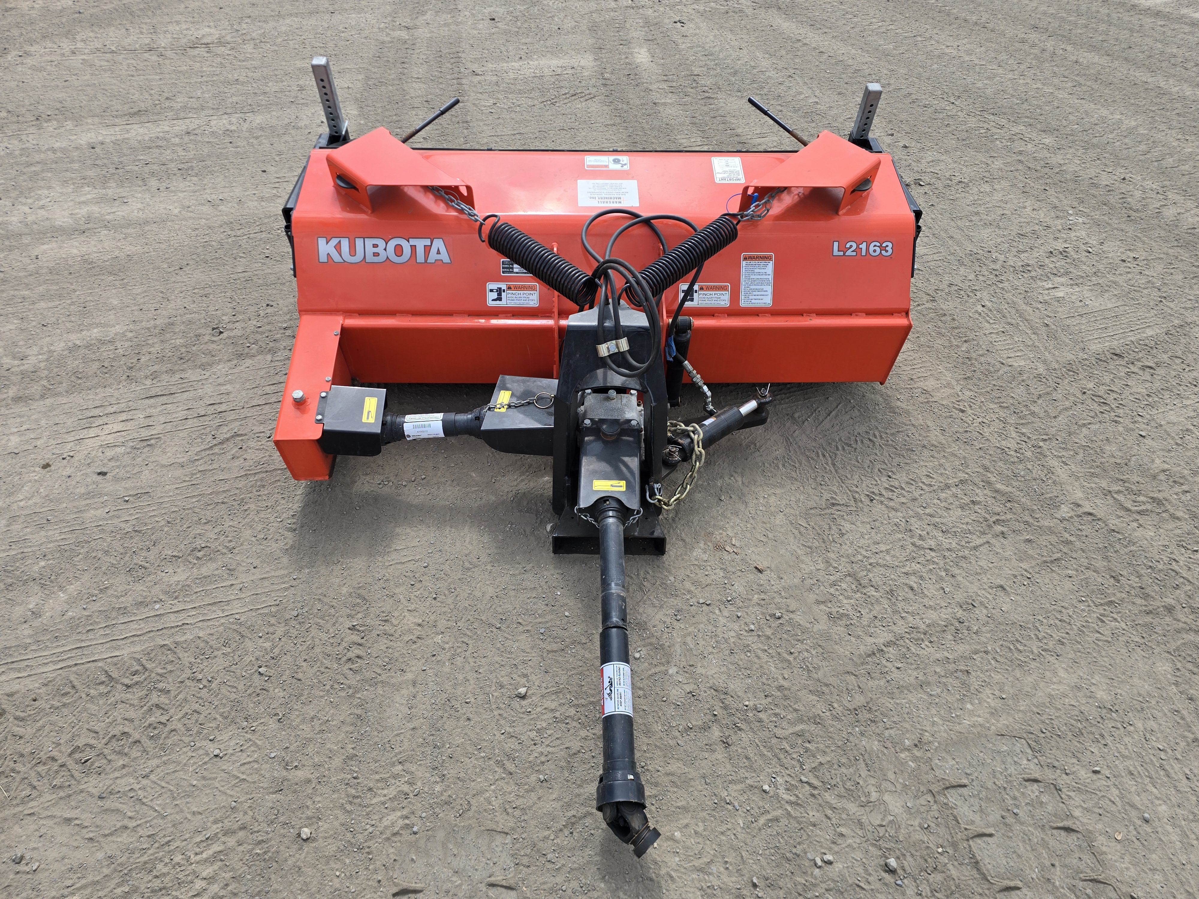 2024 Kubota L2163 Broom/Rotary Angle